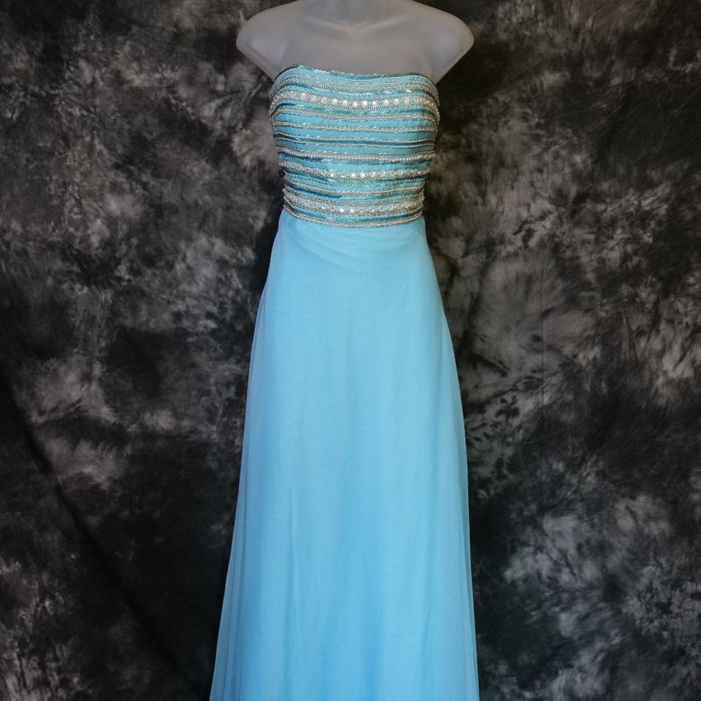 Size 14 Cinderella Blue Mon Cheri Prom Dress